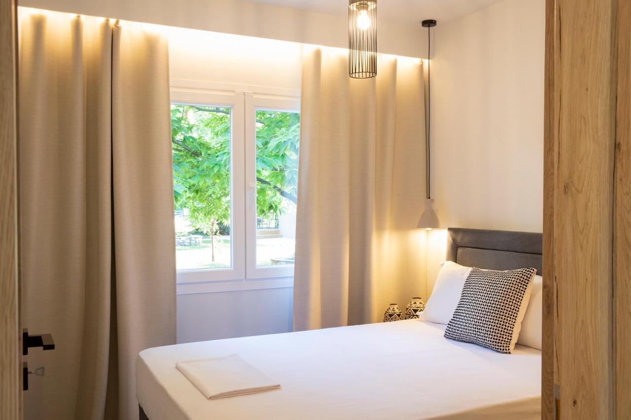 Elena Luxury Living Leilighet Paralía Skotínis Eksteriør bilde
